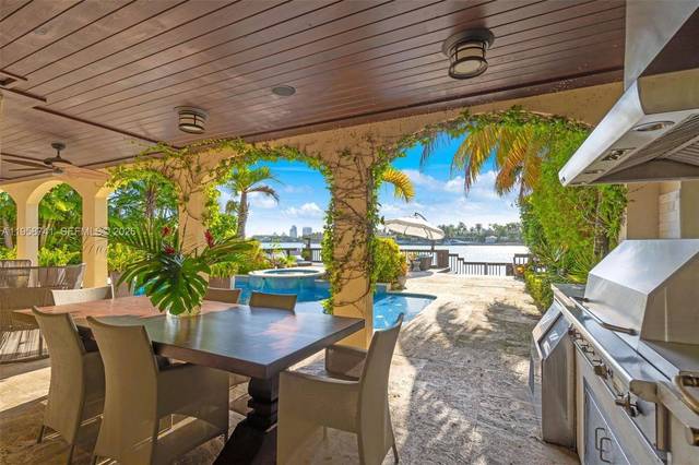 Mediterrane Villa an der Bucht, Bay Drive, Bild 24