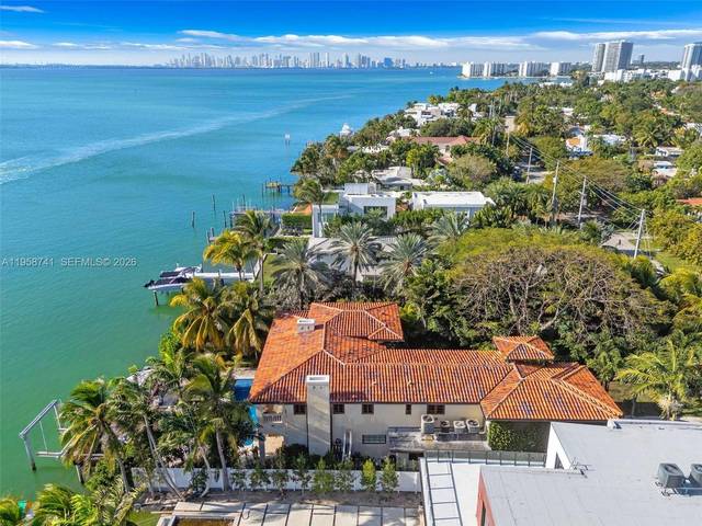Mediterrane Villa an der Bucht, Bay Drive, Bild 37