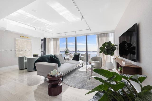 Eckresidenz der 01-Linie im Echo Brickell