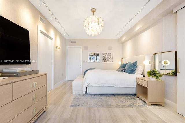 Eckresidenz der 01-Linie im Echo Brickell, Bild 16