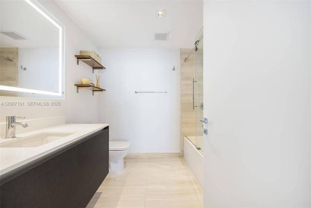 Eckresidenz der 01-Linie im Echo Brickell, Bild 18