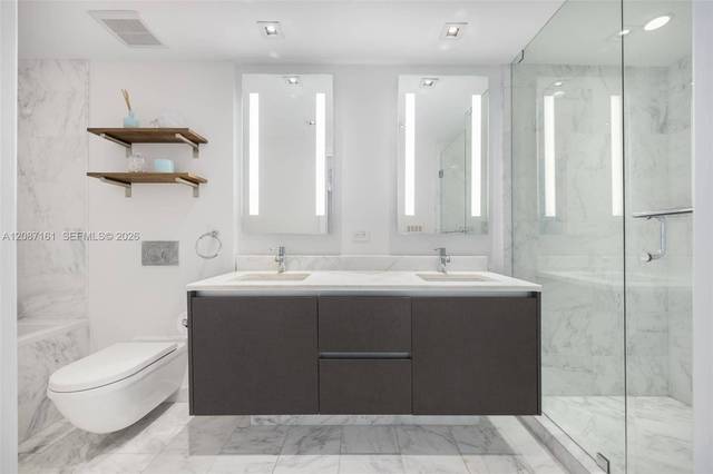Eckresidenz der 01-Linie im Echo Brickell, Bild 20