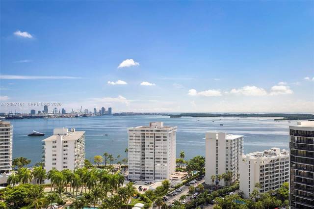 Eckresidenz der 01-Linie im Echo Brickell, Bild 23