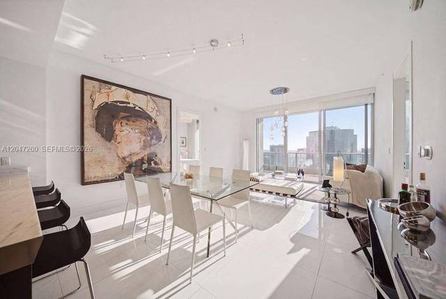 Residenz im 51. Stock des EPIC, Downtown Miami, Bild 14
