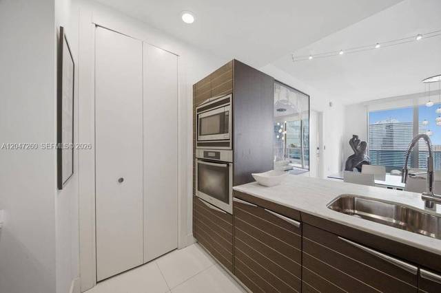 Residenz im 51. Stock des EPIC, Downtown Miami, Bild 20