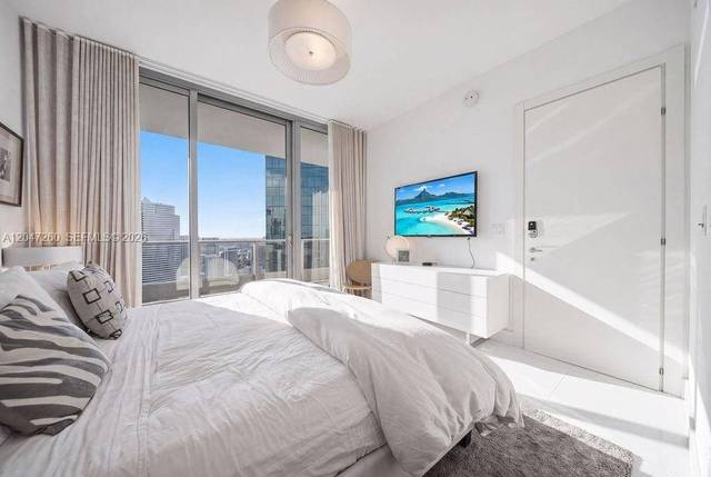 Residenz im 51. Stock des EPIC, Downtown Miami, Bild 25