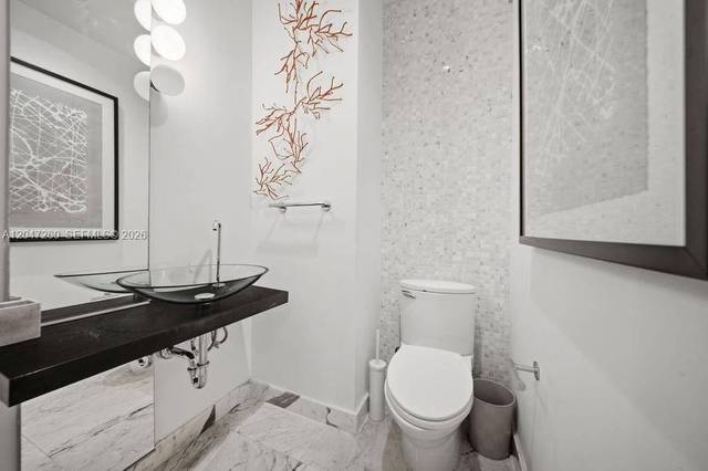 Residenz im 51. Stock des EPIC, Downtown Miami, Bild 35