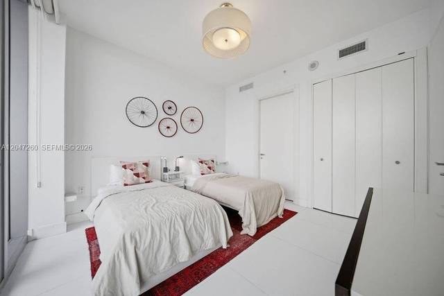 Residenz im 51. Stock des EPIC, Downtown Miami, Bild 38