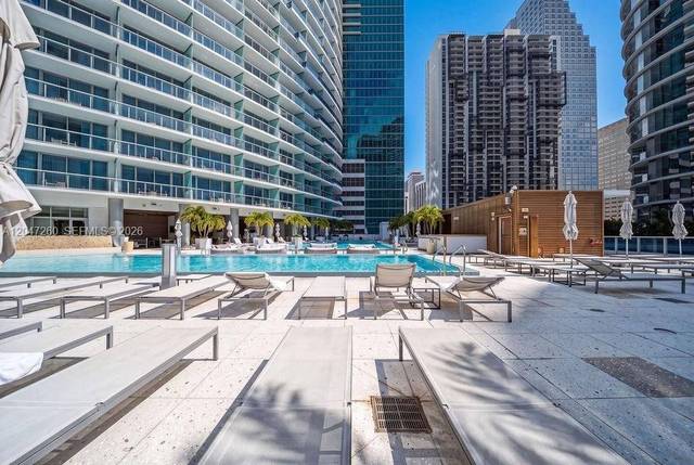 Residenz im 51. Stock des EPIC, Downtown Miami, Bild 64