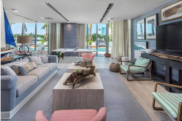 Residenz mit Panoramablick im Biscayne Beach, Bild 3