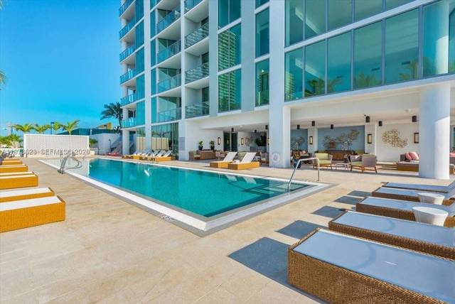 Residenz mit Panoramablick im Biscayne Beach, Bild 4