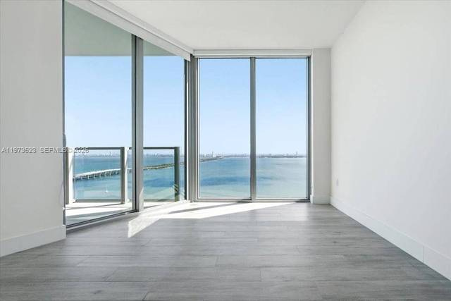Residenz mit Panoramablick im Biscayne Beach, Bild 30