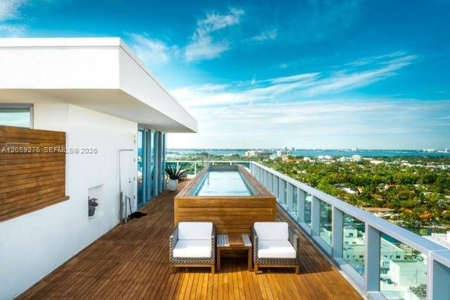 Triplex-Penthouse im The Miami Beach Edition, Bild 25