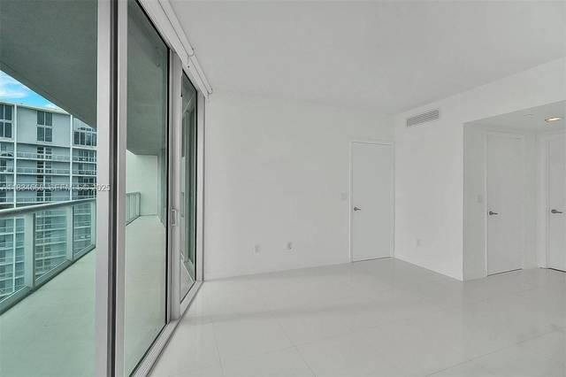 Wohnung mit Ozeanblick im Icon Brickell, Bild 16