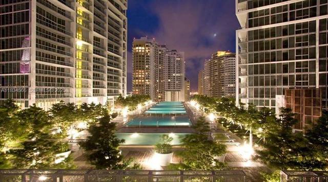 Wohnung mit Ozeanblick im Icon Brickell, Bild 32
