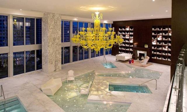 Wohnung mit Ozeanblick im Icon Brickell, Bild 36