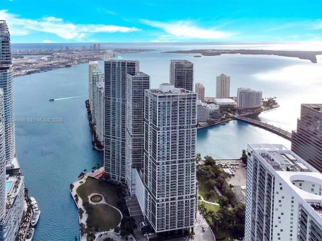 Wohnung mit Ozeanblick im Icon Brickell, Bild 39