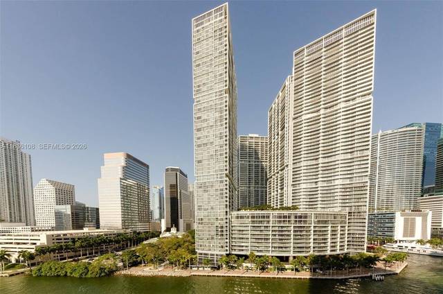Residenz am Wasser in Icon Brickell Tower 2, Bild 3