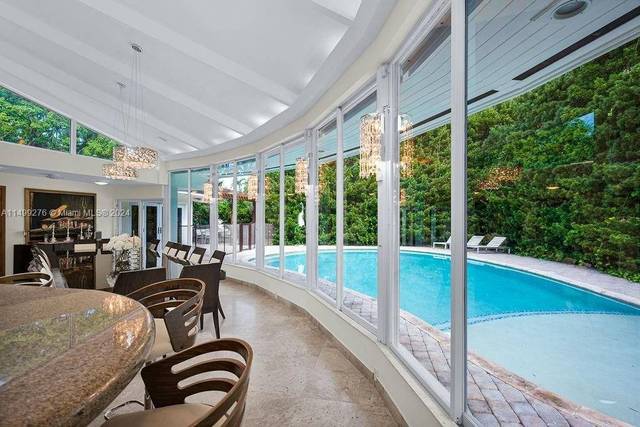 Mediterrane Villa in Bal Harbour Village, Bild 3