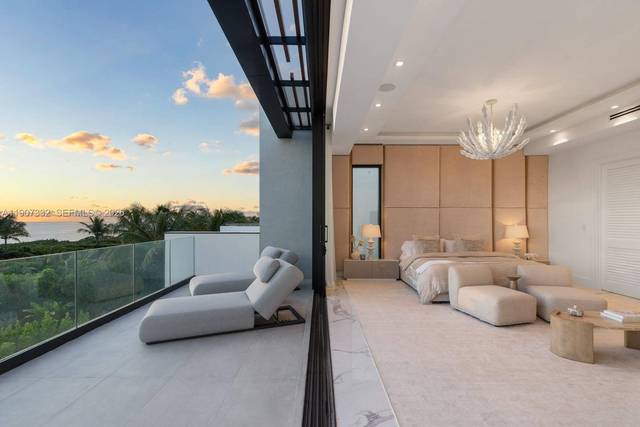 Côte de Mar: Oceanfront-Anwesen in Miami Beach, Bild 26