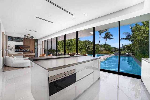 Côte de Mar: Oceanfront-Anwesen in Miami Beach, Bild 61