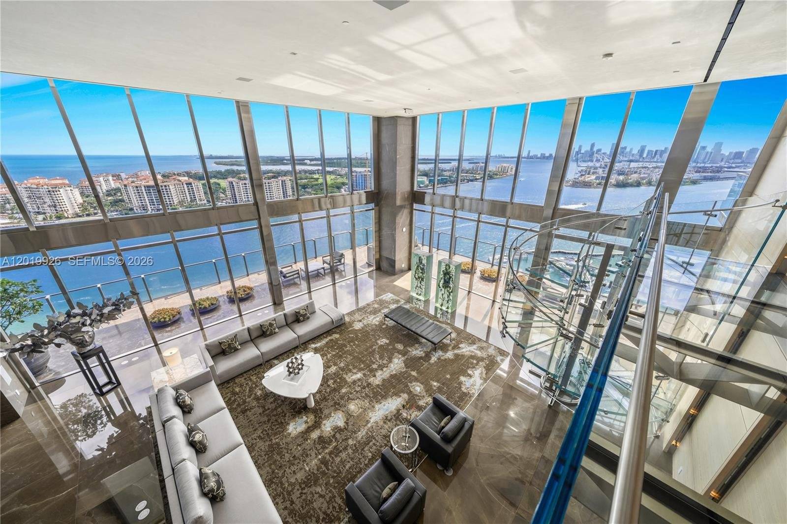 Triplex-Penthouse im Apogee, South Beach