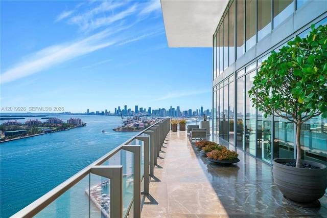 Triplex-Penthouse im Apogee, South Beach, Bild 3