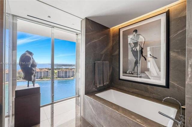 Triplex-Penthouse im Apogee, South Beach, Bild 56