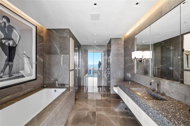 Triplex-Penthouse im Apogee, South Beach, Bild 57