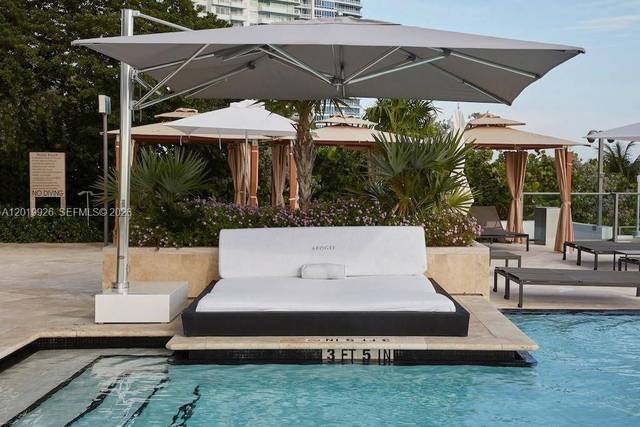 Triplex-Penthouse im Apogee, South Beach, Bild 82